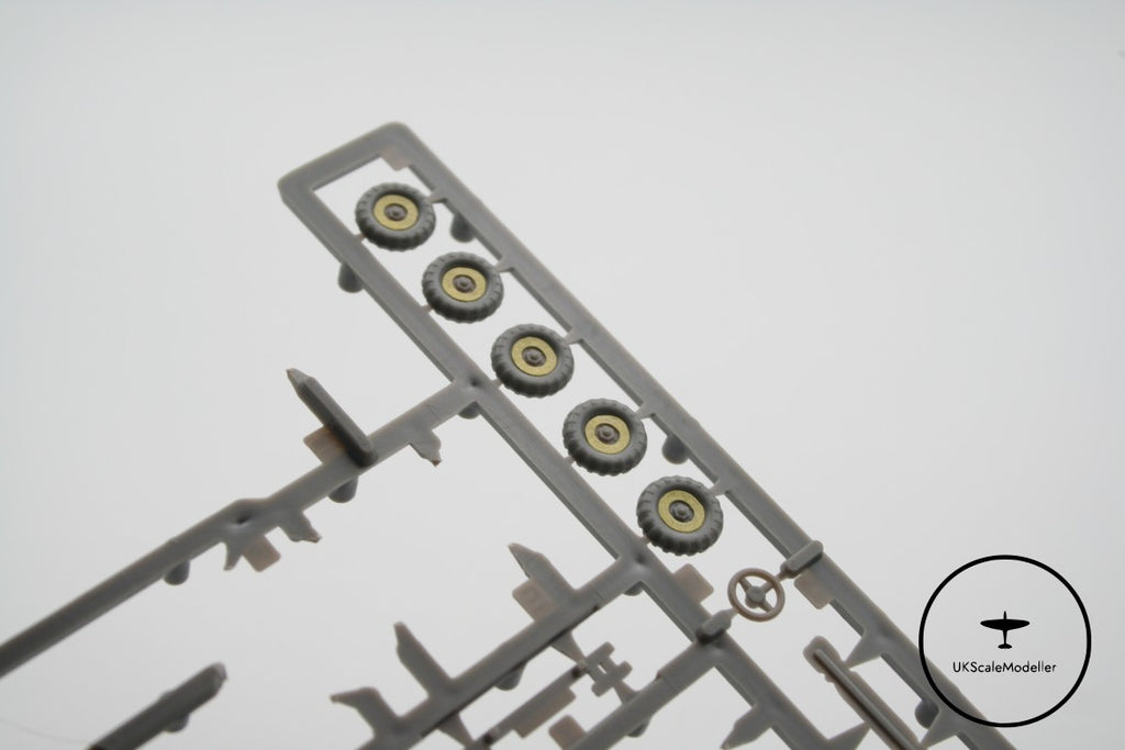 Airfix 1:76 LWB Land Rover Mask Set