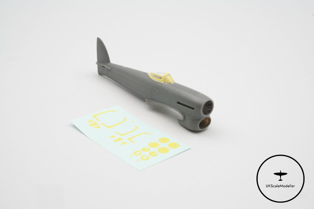 Airfix 1:72 Typhoon FGR.4 + Hawker Typhoon Mk.Ib Duo Mask Set